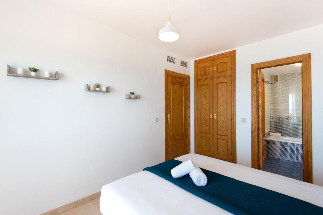 Privilege Of The Sea, 1St Line Carvajal Beach- Fuengirola 3Rd Floor Exteriör bild