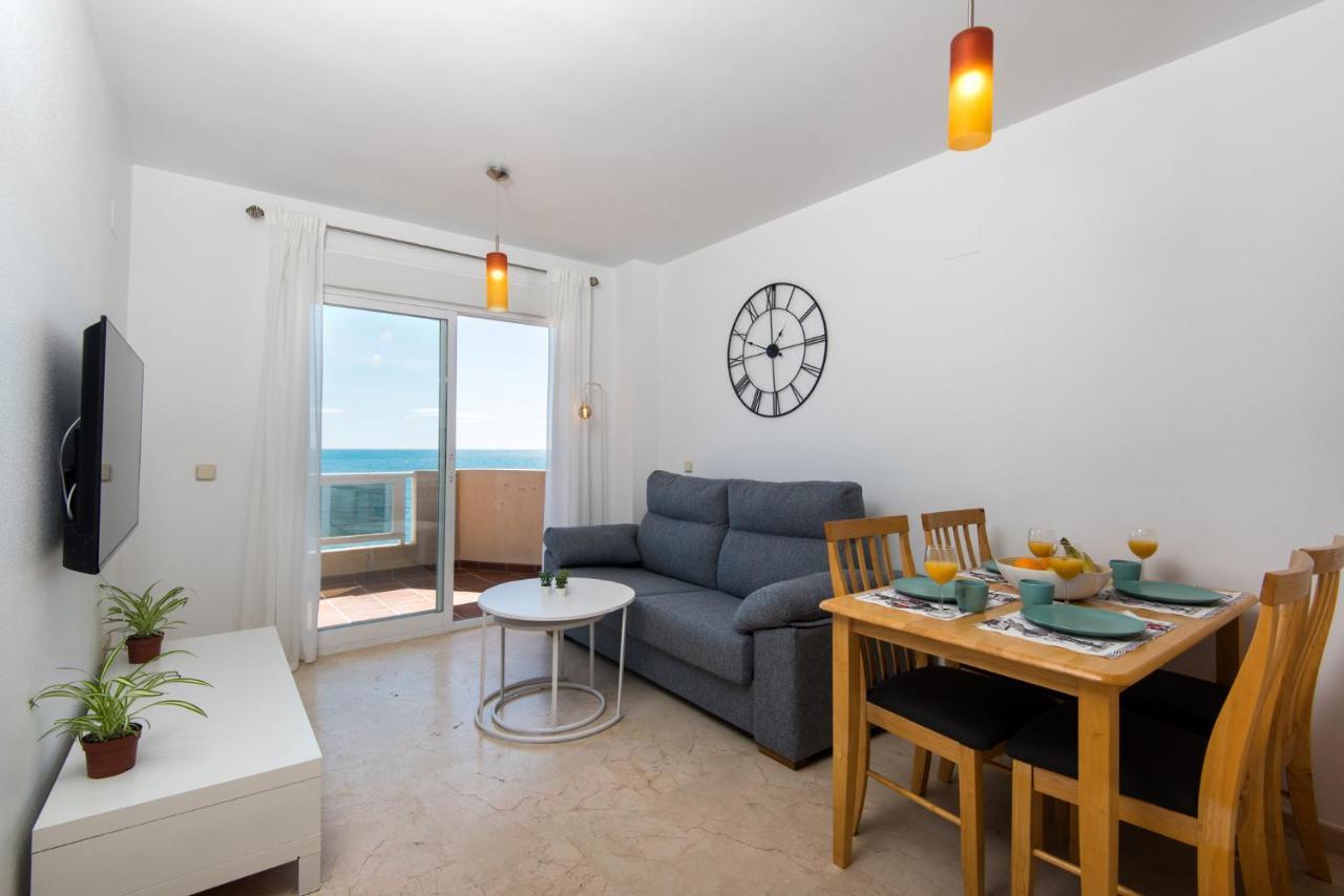Privilege Of The Sea, 1St Line Carvajal Beach- Fuengirola 3Rd Floor Exteriör bild